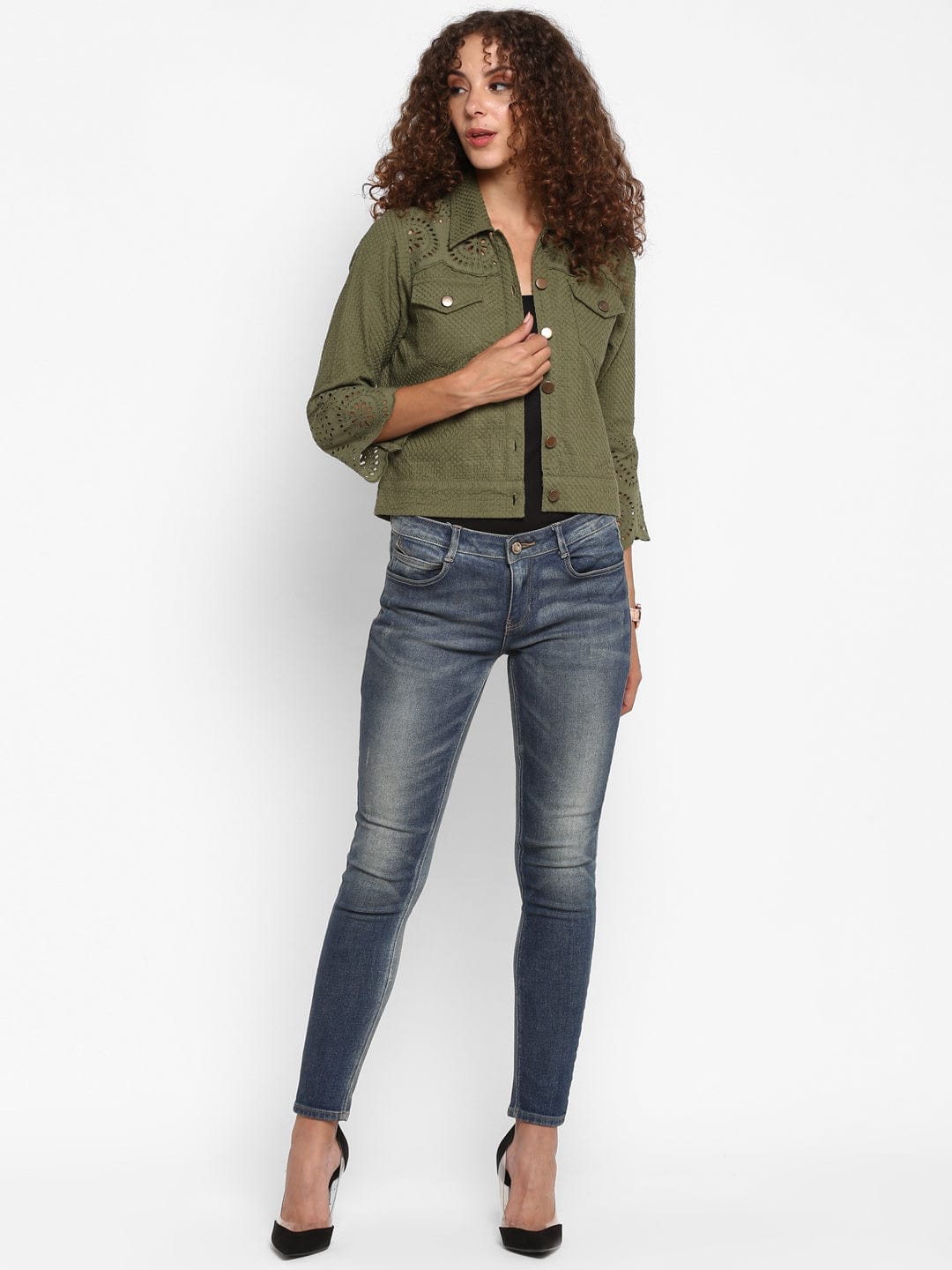 Love the olive pants and jean jacket combo | Olive green jeans, Fashion,  Olive pants outfit